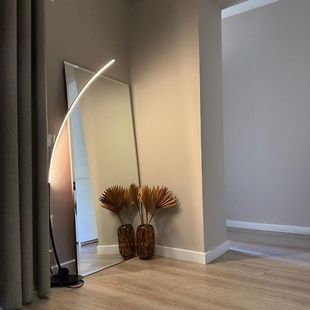 4Seasonsgea , Deluxe Studio , City Centre , Tiran Dış mekan fotoğraf